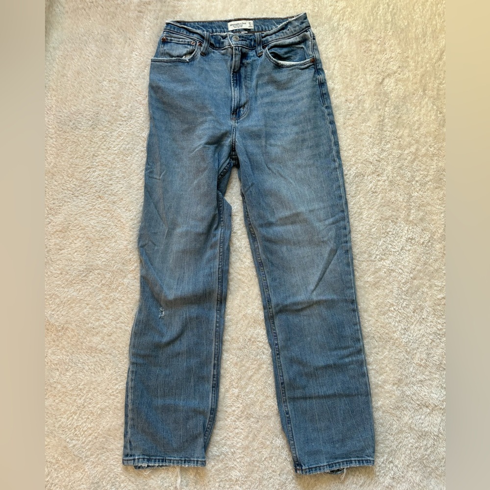 Abercrombie Size 4 Curve Love Jeans
